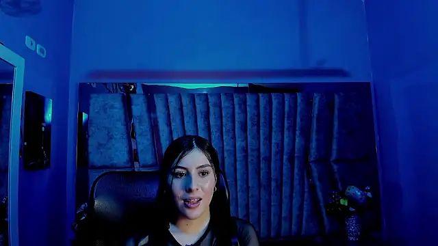 Victoria_14's cam snapshot