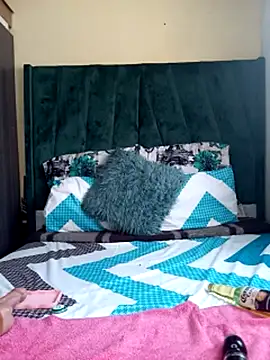 Hotty-boobsxxx live sex cam