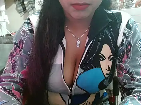 LovingPihu's cam snapshot