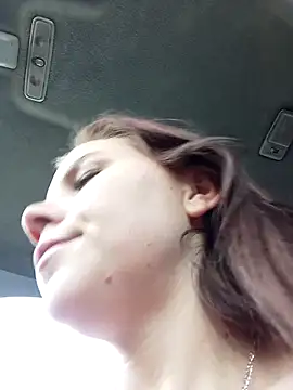 CrazyVika live sex cam