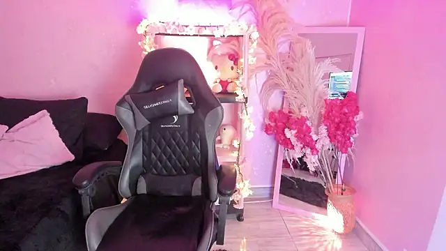 Selene_sst's cam snapshot