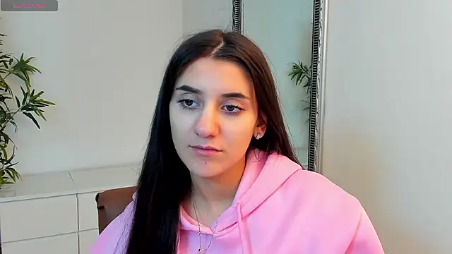 bad_dora's cam snapshot