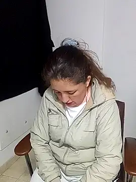 MilfCute_sex's cam snapshot