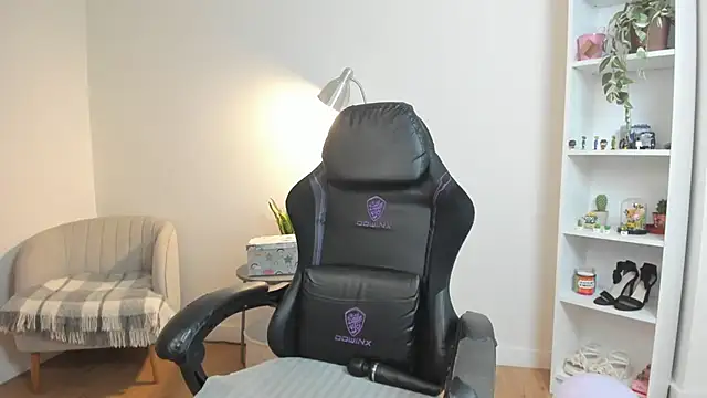 _BellaEvans_'s cam snapshot