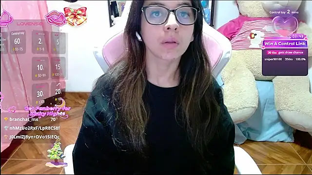 Maggie_Fox3's cam snapshot