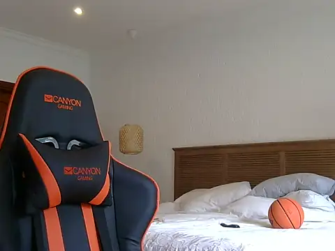 TroyDieselXXX's cam snapshot