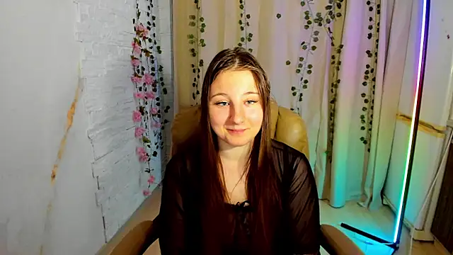 EvaxCharm's cam snapshot