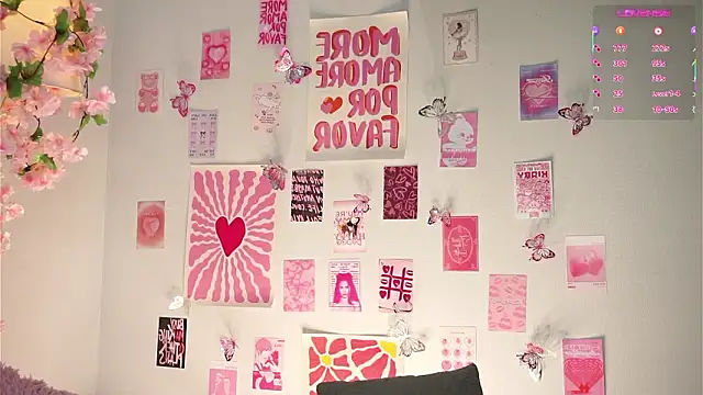 AmiLewis live sex cam