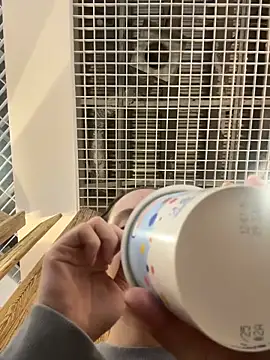 MiaTee's cam snapshot