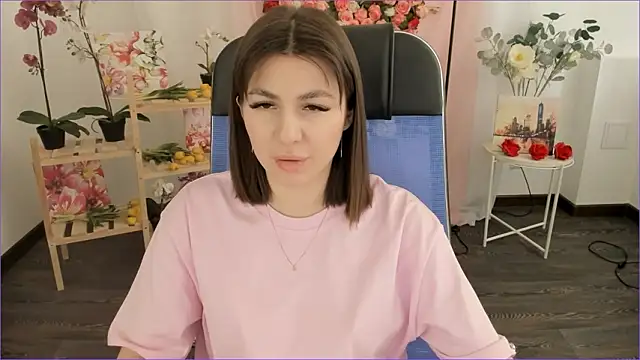 DiRosie's cam snapshot