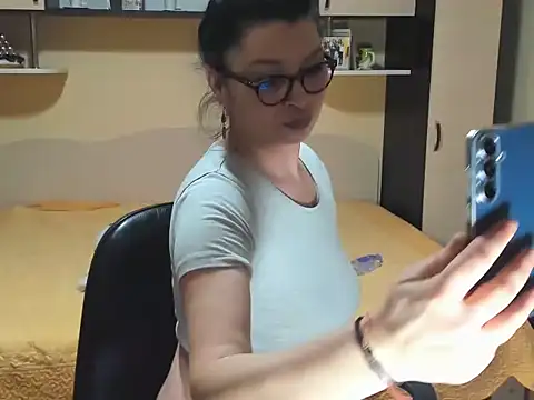 Soffy_Skye's cam snapshot