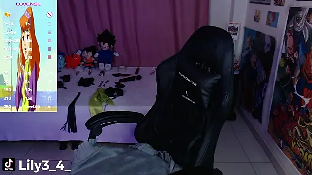 lily3_4's cam snapshot