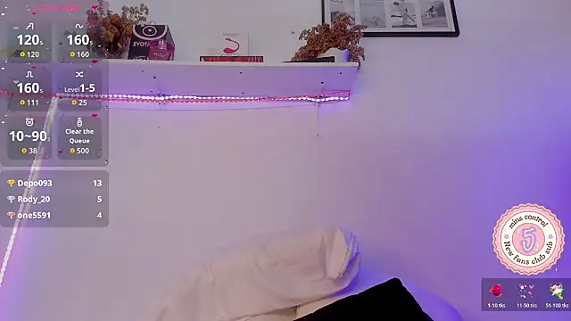 EsmeraldaFoxxxx's cam snapshot