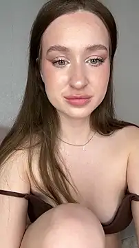 cuteeyesbaby's cam snapshot