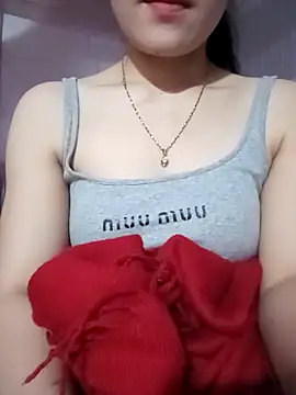 LucyyLy's cam snapshot