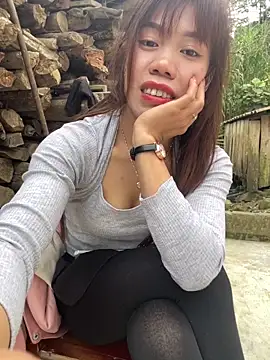 nhinhi-sexy's cam snapshot