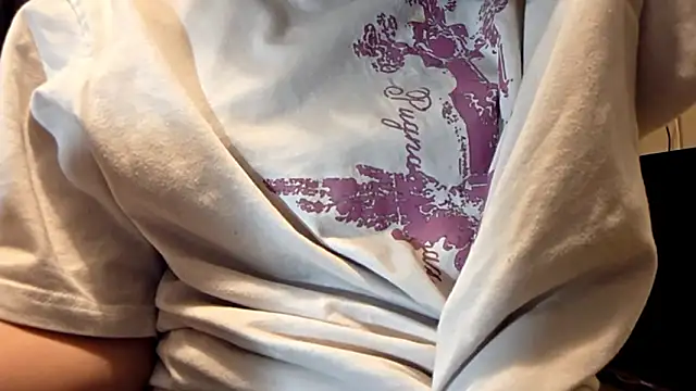 Goth_cute's cam snapshot