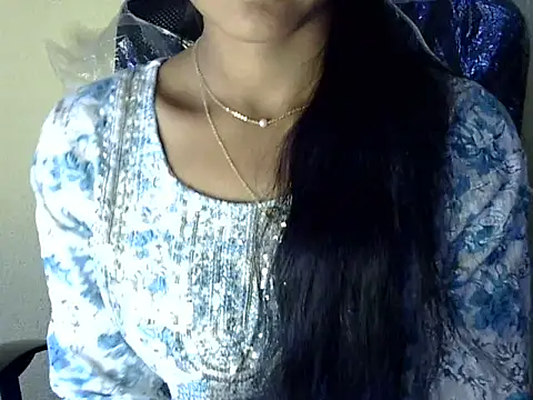 Khushi_v live sex cam