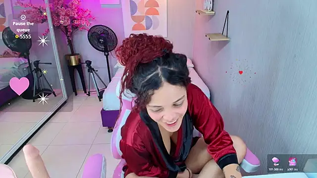 Maggy_t18's cam snapshot