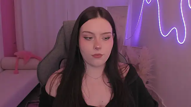 CoraMiel's cam snapshot