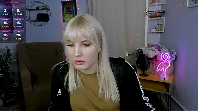 marta_smith's cam snapshot