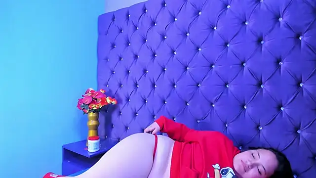 MiaRouss69 live sex cam