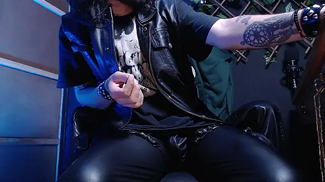 Dicaprioo_'s cam snapshot