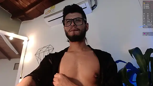 Colby_brown03's cam snapshot