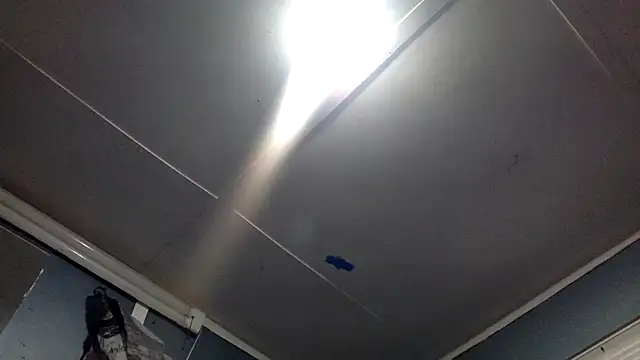 sexyhotstud12 live sex cam