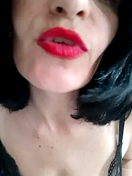 Gecenin_Kralicesi live sex cam