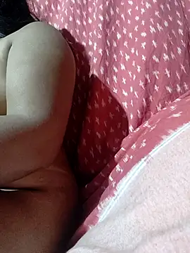 Sreeepujaaaapujaaaa's cam snapshot