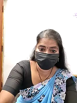 tamil_Sigappu_Roja's cam snapshot