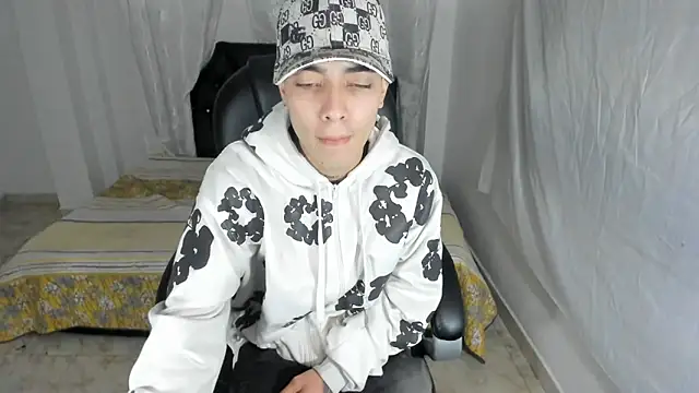 Dereck_Boy8 live sex cam