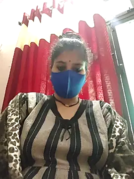 Maahi-Queen's cam snapshot