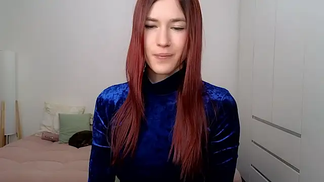 AliciaNewell live sex cam