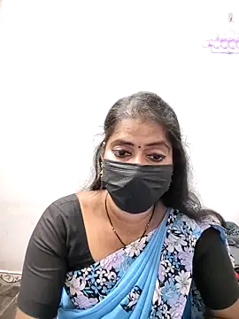 tamil_Sigappu_Roja's cam snapshot