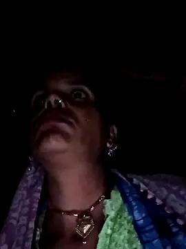 Manvi_hote's cam snapshot