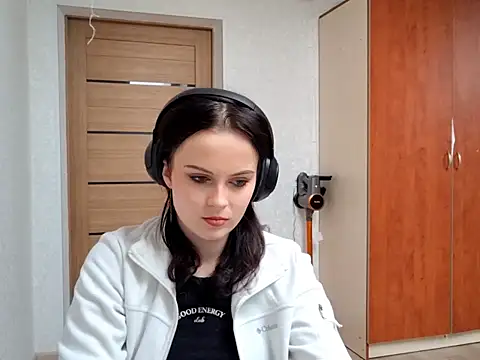 Solareclipsis's cam snapshot