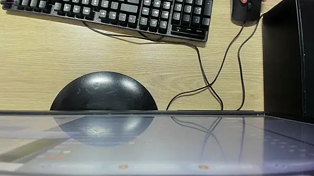 Gaby_cooper__'s cam snapshot