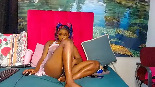 Lisa-001's cam snapshot