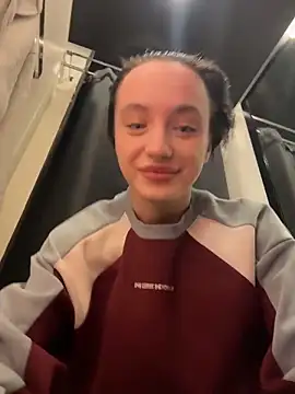 MiaTee's cam snapshot