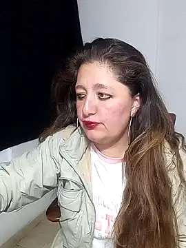 MilfCute_sex's cam snapshot