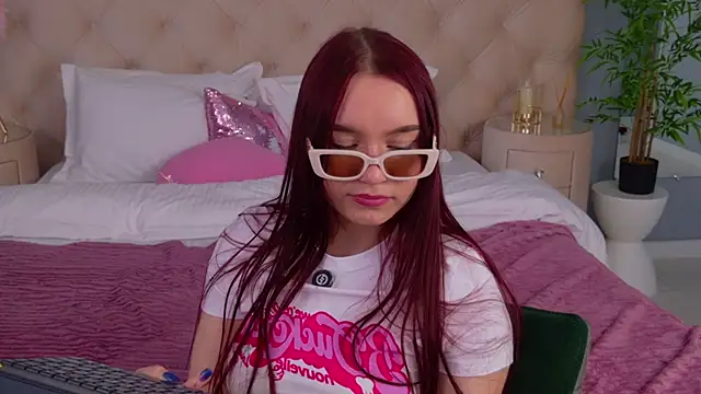 NoraHaynes's cam snapshot