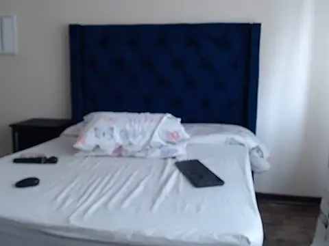 QUEENMANDYY live sex cam