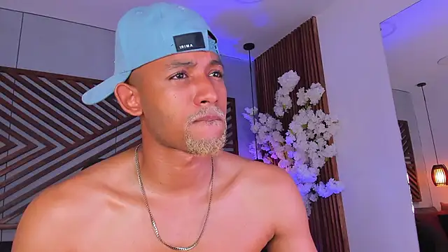 B_Wild's cam snapshot