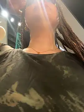 KiraSunshine live sex cam