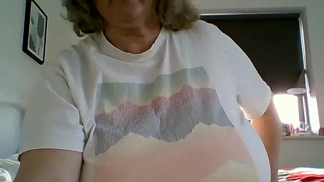 NoraJohnson6 live sex cam