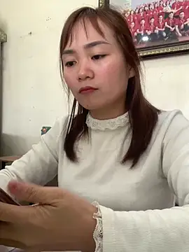 Bana-gibee live sex cam