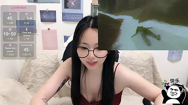 LiLiYbaby live sex cam