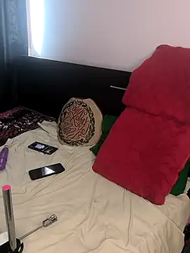 your_chandni04 live sex cam